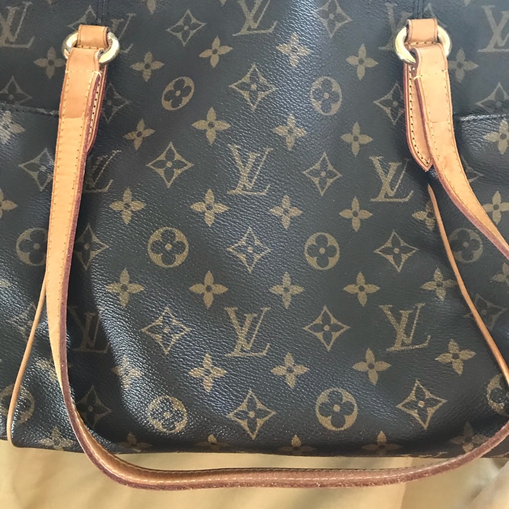 Louis Vuitton bag